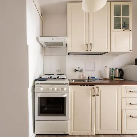 Srodmiescie Pulse By Bookinghost Varsavia